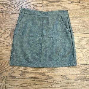 Mint vanilla skirt